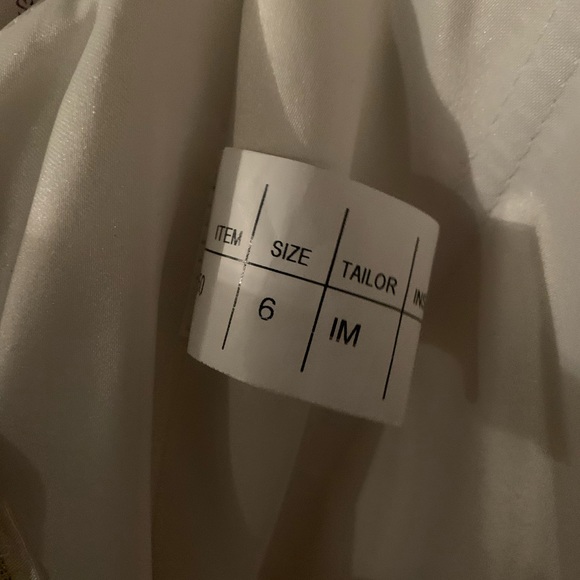 New….satin/beading….size 6 - Picture 8 of 10